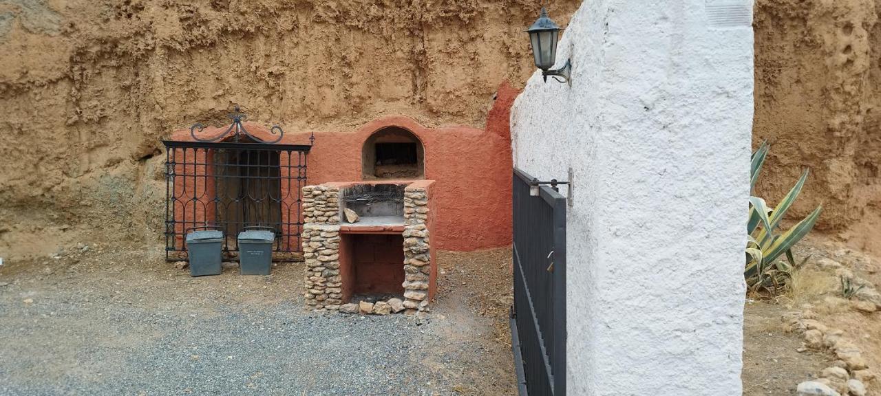 Casas Cueva Y Cortijo La Tala En Guadix Exterior foto