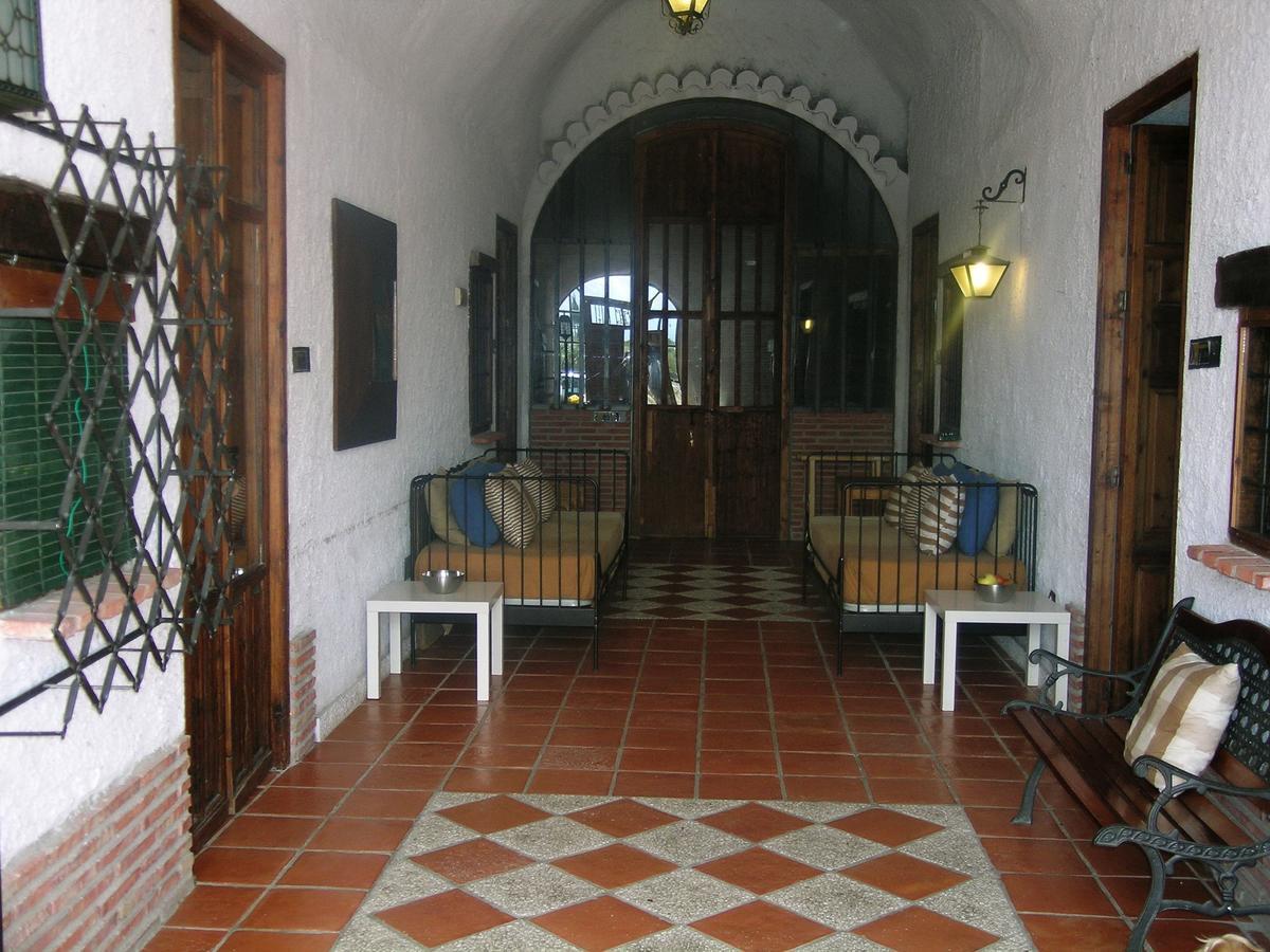 Casas Cueva Y Cortijo La Tala En Guadix Exterior foto